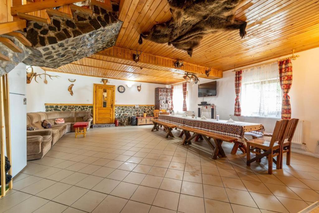 Cabana Rausor Cîmpulung Exteriör bild
