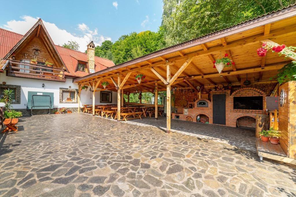 Cabana Rausor Cîmpulung Exteriör bild